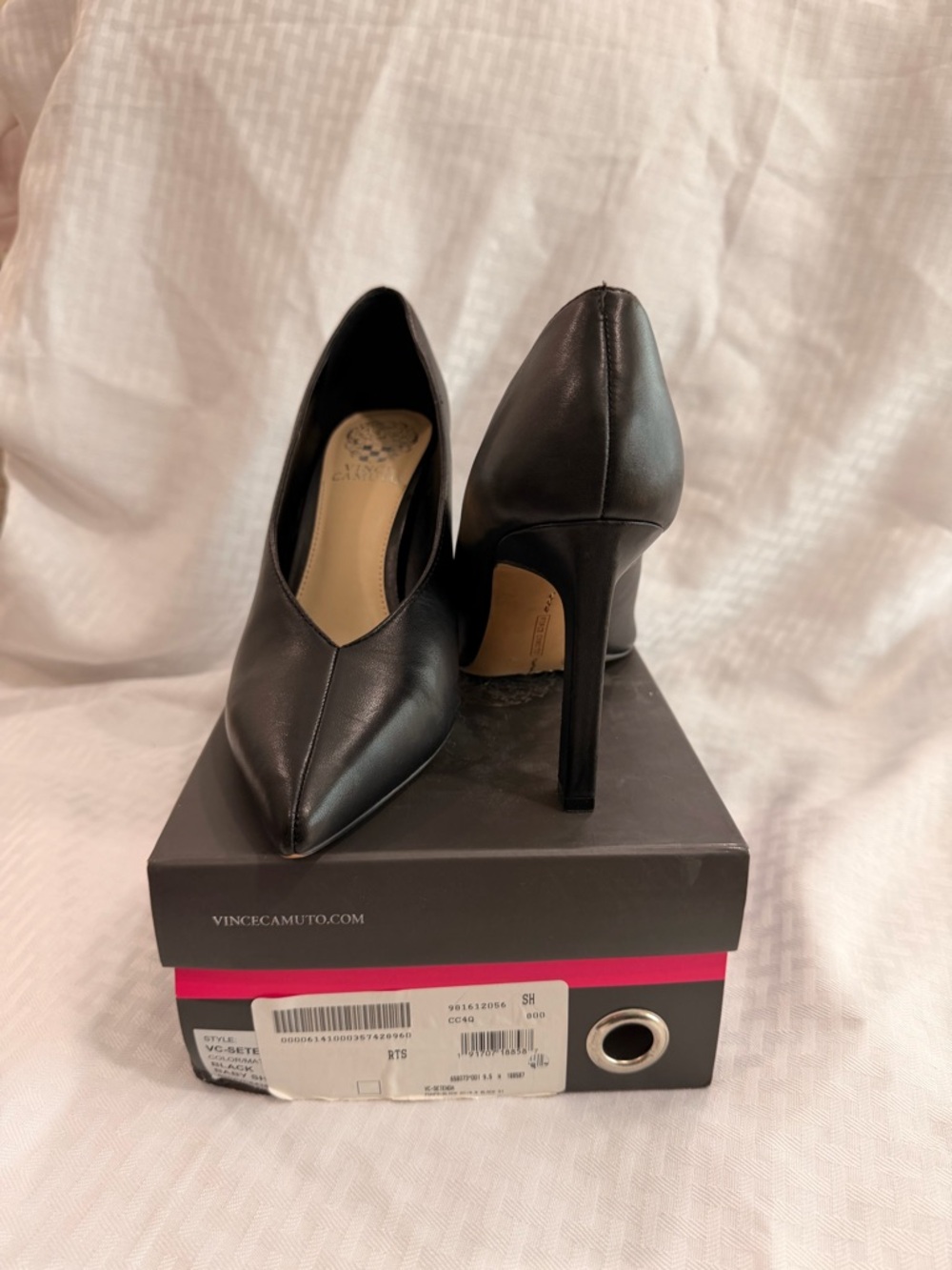 Vince Camuto Black Leather Pointed-Toe Stiletto Pumps